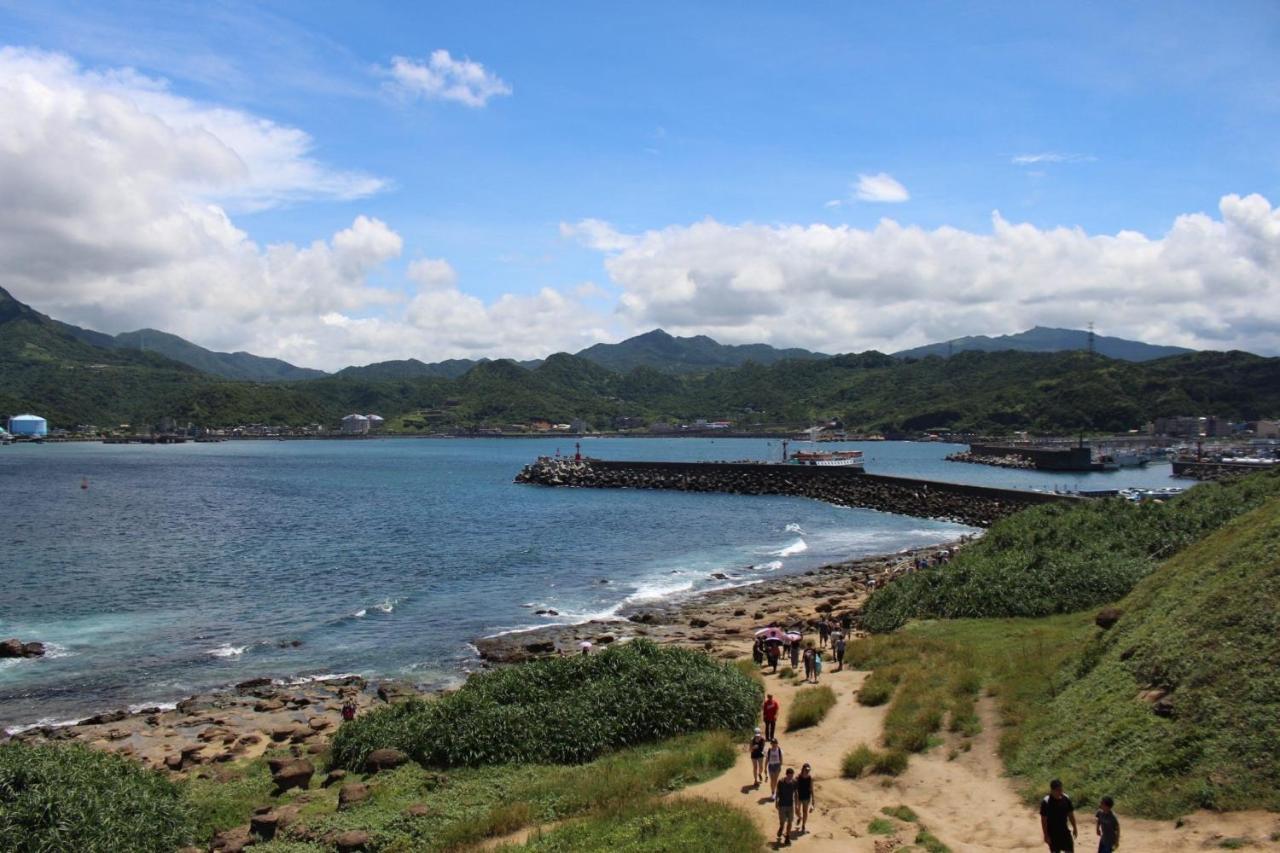 New Taipei City 晶晶輕旅民宿 מראה חיצוני תמונה